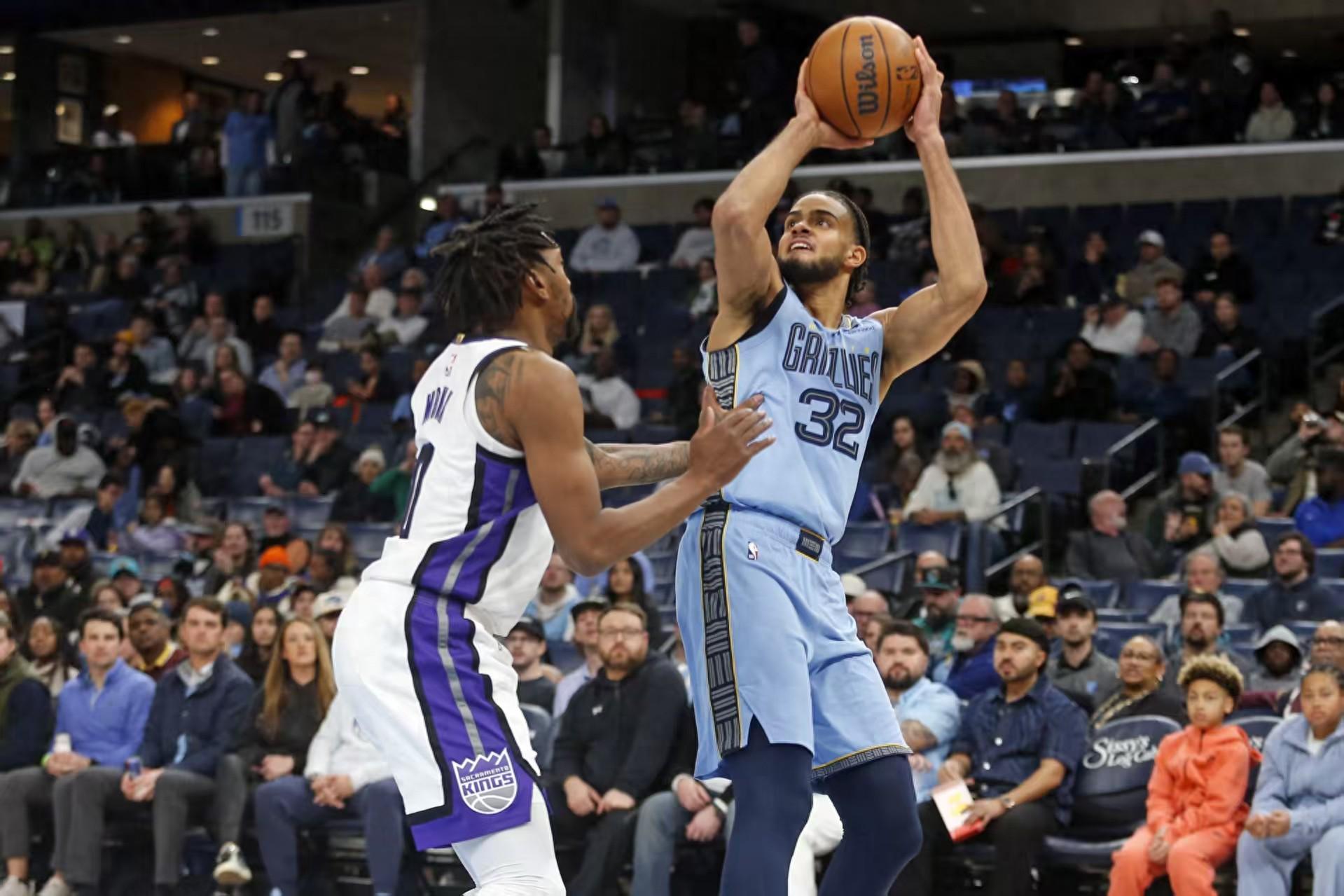 世界杯八强名单-NBA西部最新排名！三队争第三，湖人2连胜，快船升第九